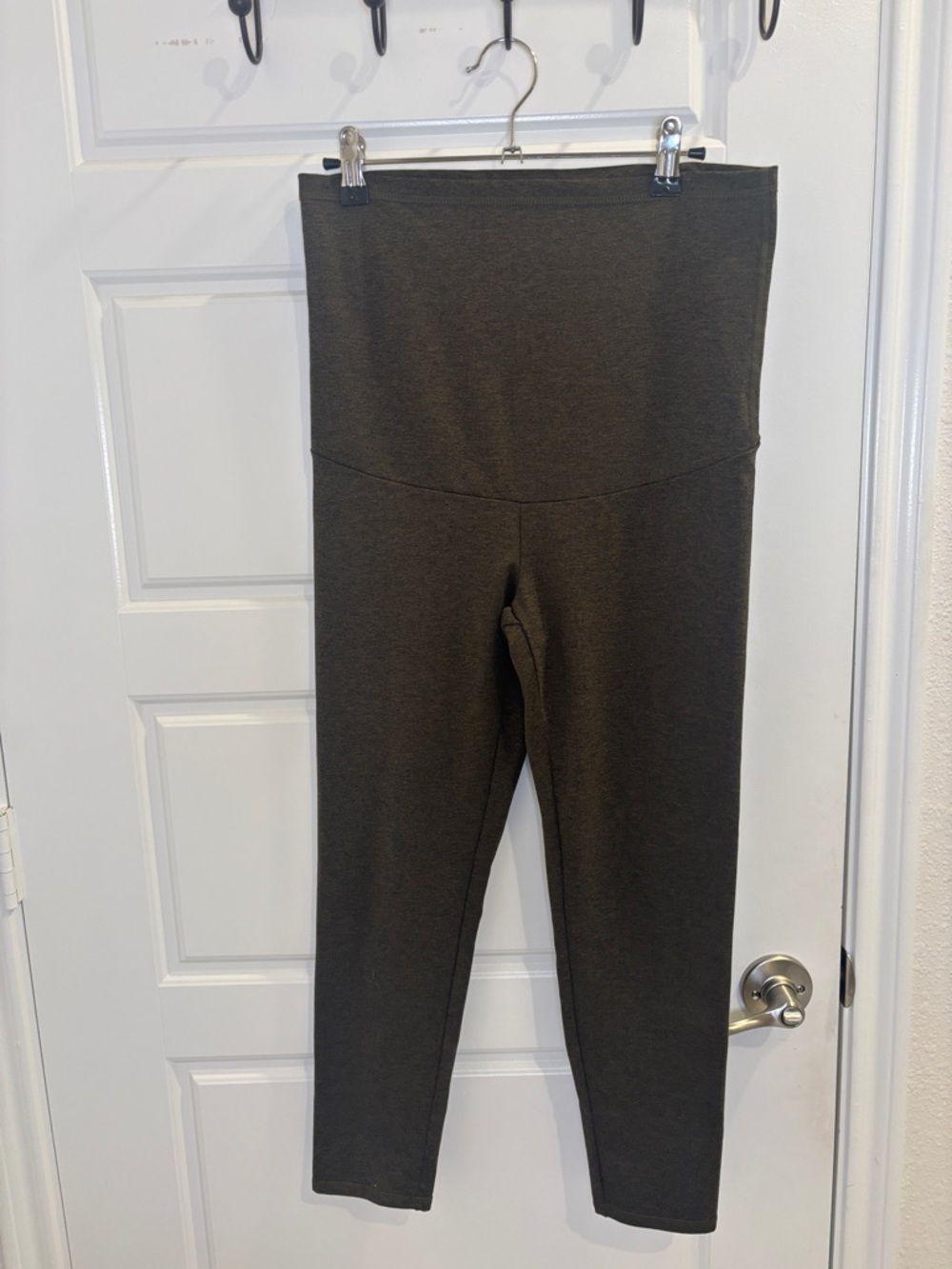 Threads 4 Thought T4T Maternity High Rise Leggings Olive Green Small